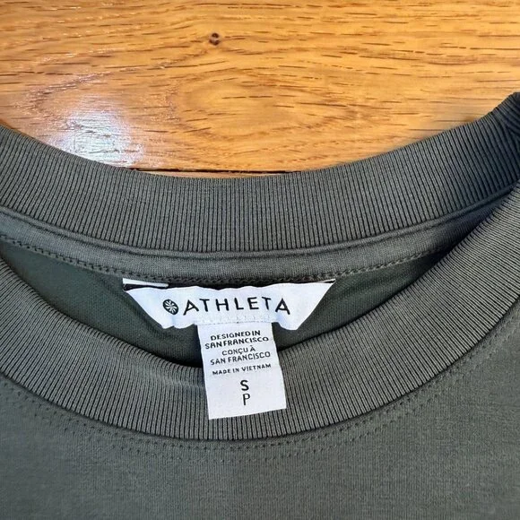 Athleta Seasoft Crewneck Sweatshirt in Green - Size Small NWT - Picture 5 of 6